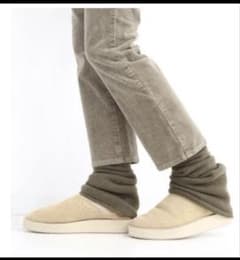 週末値下げ‼️ドゥーズィエムクラス CARIAGGI レッグウォーマー - メルカリ