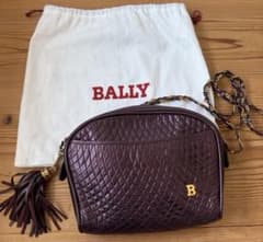 BALLY ショルダー Bロゴ ブラウン キルティング ゴールドチェーン BALLY ショルダー Bロゴ ブラウン キルティング ゴールドチェーン