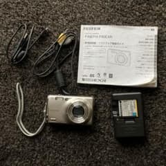 FUJIFILM FinePix F80EXR シルバーのサムネイル
