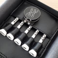 非売品☆ウブロHUBLOT ゴルフティー マーカーセットのサムネイル