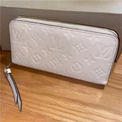 ルイヴィトン 長財布 アンプラント ジッピーのサムネイル