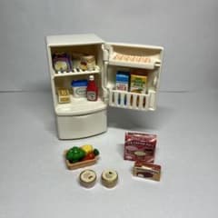 【廃盤品】【入手困難】シルバニアファミリー 冷蔵庫セット