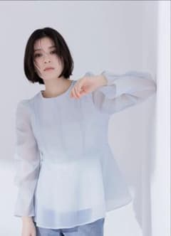 【NATURAL BEAUTY BASIC 】【新品】シアーぺプラムブラウスのサムネイル