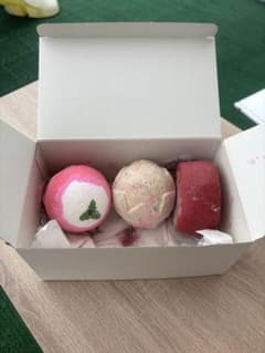 LUSH バスボム 3個セットのサムネイル