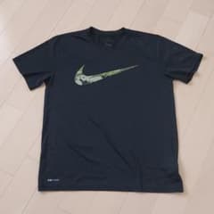 半袖　Tシャツのサムネイル