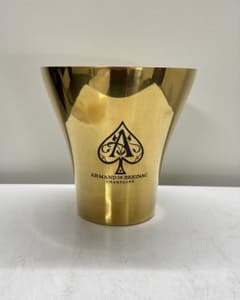 ARMAND DE BRIGNAC アルマンドシャンパンクーラー 非売品 - メルカリ