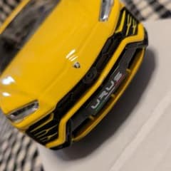 Lamborghini Urus ランボルギーニ ウルス ミニカーのサムネイル