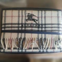 新品未使用 BURBERRY ウール100％ひざ掛けマフラー - メルカリ