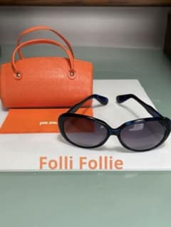 Folli Follie ネイビーサングラス ケース付きのサムネイル