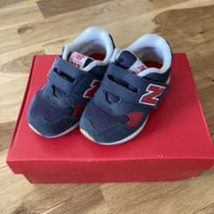 New Balance ベビーシューズ ネイビー/レッドのサムネイル
