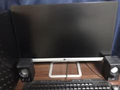 即日発送【ゲーム可】デスクトップPC【hpディスプレイ等おまけ付き】のサムネイル