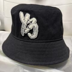 Y-3 バケットハット キャンバス グラフィックロゴ刺繍パッチ　BLACK
