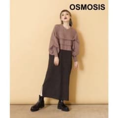 OSMOSIS タックニットワンピース　フリルのサムネイル