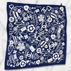 CHANEL アイコン柄 シルクスカーフ ネイビー - メルカリ