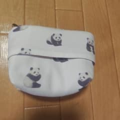 パンダ、ポーチのサムネイル