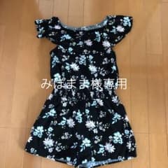 みぽまま様専用　JUSTICE  花柄ロンパースのサムネイル