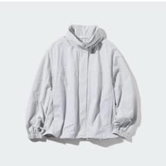 UNIQLO UVカットユーティリティブルゾンのサムネイル