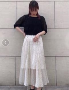 w closet ドット楊柳フレアスカート ホワイト　ダブルクローゼットのサムネイル