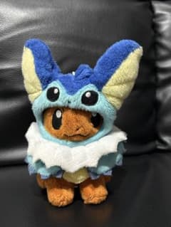 ポケモン　イーブイ　ポンチョ　ぬいぐるみ　シャワーズのサムネイル