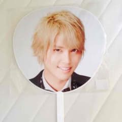 手越祐也 うちわのサムネイル
