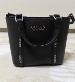 GUESS ゲス ショルダーバッグ ブラックのサムネイル