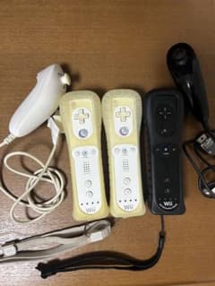 Nintendo Wii Remote and Nunchuk Set