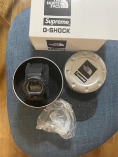 supreme g-shockのサムネイル
