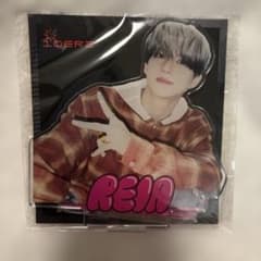 oneoreight REIA アクリルスタンドのサムネイル