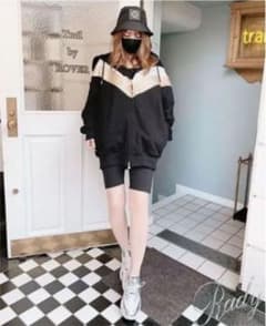 Rady バイカラーショートセットアップ ※パーカーのみのサムネイル