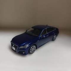 トヨタ クラウン カラーサンプルミニカー ダークブルーマイカのサムネイル