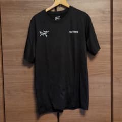 ARC'TERYX アークテリクス Tシャツ ブラック Sのサムネイル