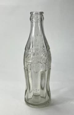 1945年　コカコーラ瓶　初代　タイプB 　ボトルディギング 1945年 コカコーラ瓶 初代 タイプB ボトルディギング - メルカリ