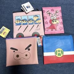 クレヨンしんちゃん ファスナーポーチ 4種セットのサムネイル
