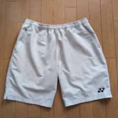 YONEX ライトグレー ハーフパンツのサムネイル