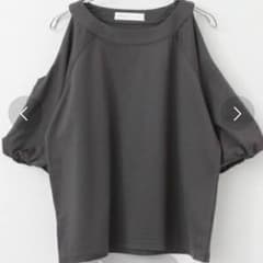 パフスリーブ オフショル トップスのサムネイル