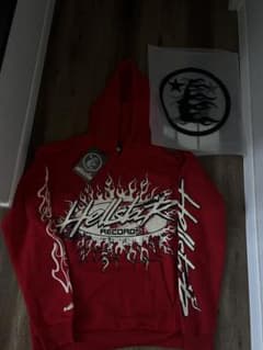 HELLSTARパーカーs サイズのサムネイル
