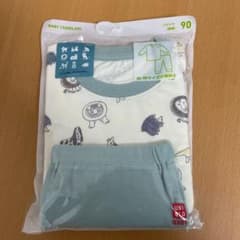 ユニクロ パジャマ 90のサムネイル