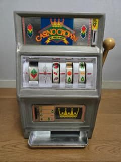 CASINO CROWN スロットマシン レトロ - メルカリ