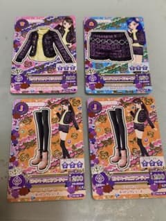 アイカツ セットアップツイード 4枚セット カードのサムネイル