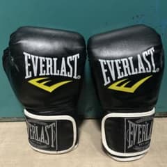 EVERLAST ボクシンググローブ 黒のサムネイル
