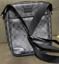 coachカバンのサムネイル