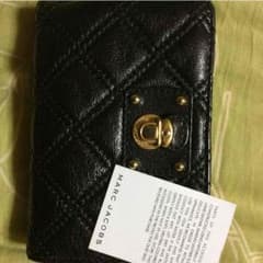 MARC JACOBS キルティング折り財布のサムネイル