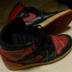 NIKEエアジョーダン１のサムネイル