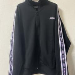 NERDY ジャージセット 黒 国内完売 中古・古着通販】NERDY (ノルディ) セットアップジャージ