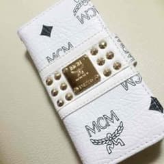 MCM iPhoneケース 白のサムネイル