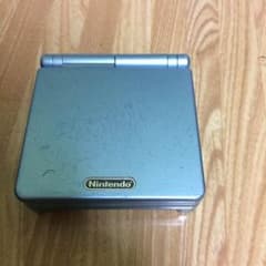 ニンテンドーゲームボーイアドバンスSPのサムネイル