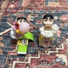 クレヨンしんちゃん フィギュア 2体セットのサムネイル