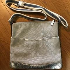 GUCCI斜めがけ値下げ！のサムネイル