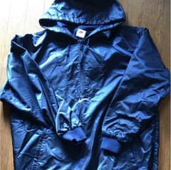 NIKEウィンドブレイカーのサムネイル