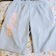 adidas 女の子150サイズ ハーフパンツのサムネイル